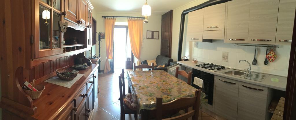 Agriturismo La Grange Pont-Saint-Martin Habitación foto